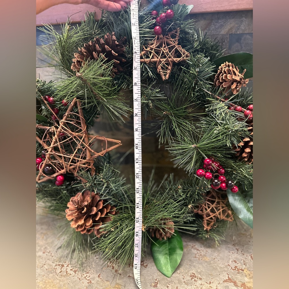 2/$10 or 3/$12 ❤️ Festive Green Wreath Pinecones, Wood Stars and Red Accents - Picture 5 of 5